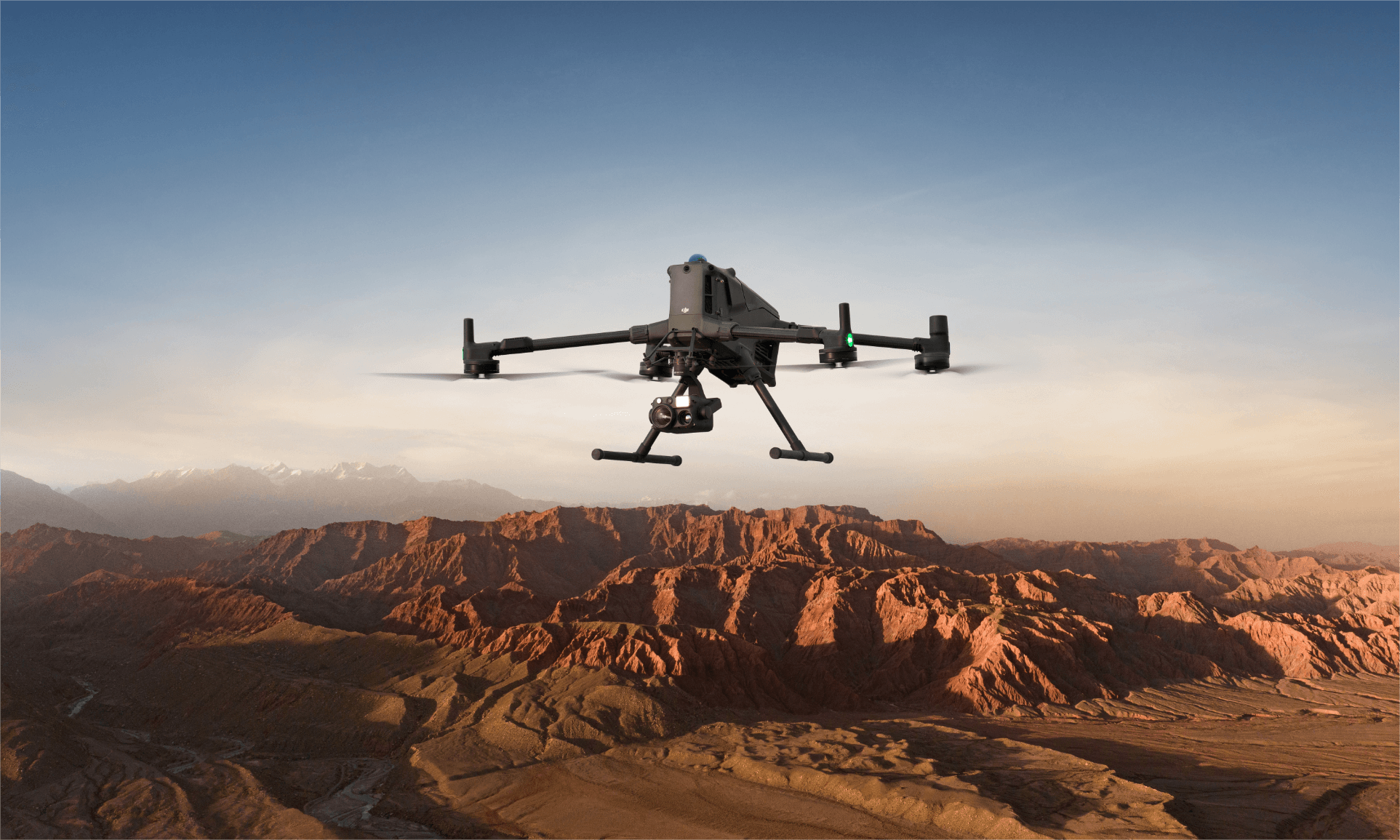 DJI Matrice 400 profesionalni dron